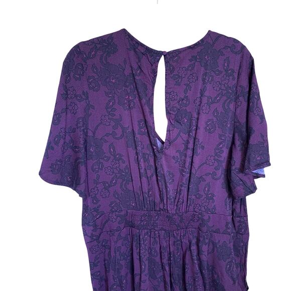 Torrid 2X Purple Floral Wide Leg Jumpsuit Flutter Sleeve Pockets lace pattern - Picture 8 of 10